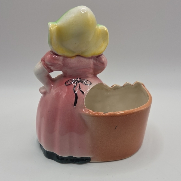 Vintage Ceramic Dutch Girl Planter - Pink and Green. Hand Painted Japan - Picture 3 of 7